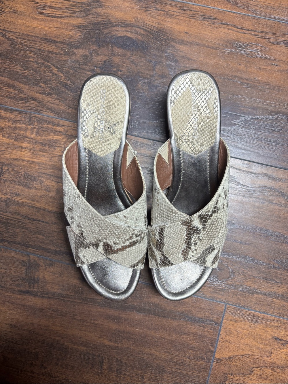 Women's Metallic Light Bronze Multi Snake-Print Slide Sandals Size 10 with box